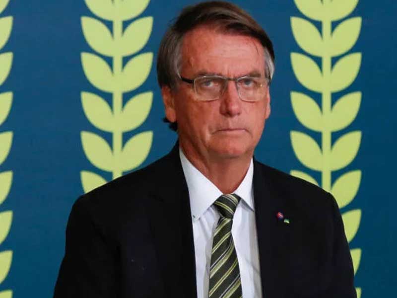 Bolsonaro Store vende produtos que fazem referência ao ex-presidente