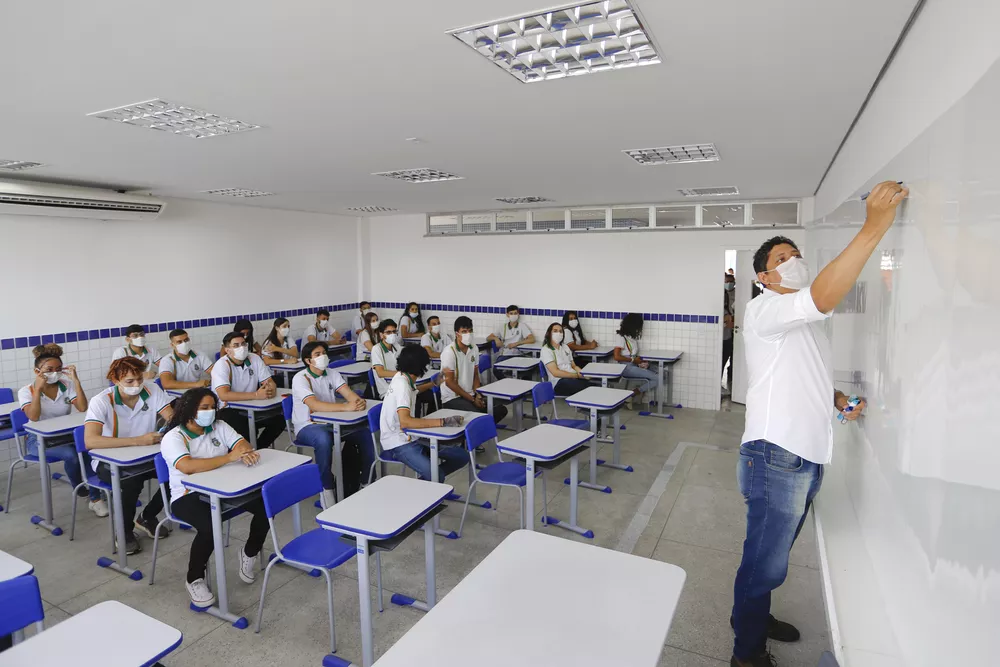 Seduc divulga lista de beneficiários do 2º lote dos precatórios do Fundef; pagamento é neste sábado