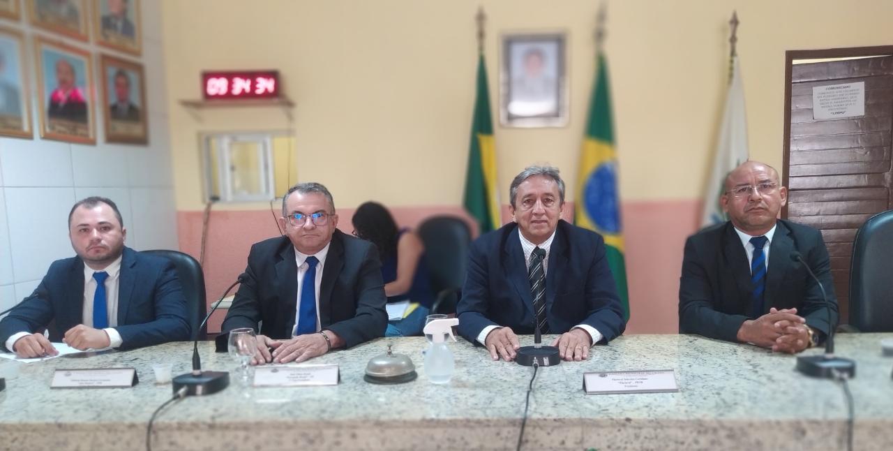 Vereadores aprovam recomposição das perdas inflacionárias nos vencimentos dos servidores Câmara do Crato e mais 14 matérias