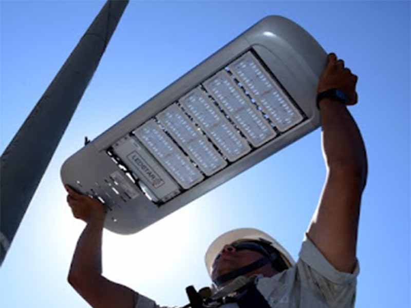 SEMASP de Juazeiro do Norte disponibiliza WhatsApp para reposição de lâmpadas