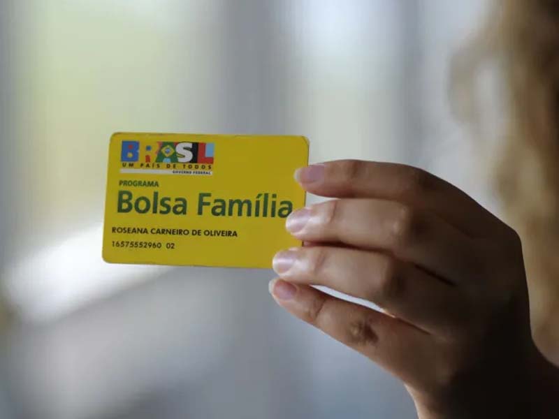 Pente-fino no Bolsa Família garante economia de R$ 471,4 milhões, diz ministro