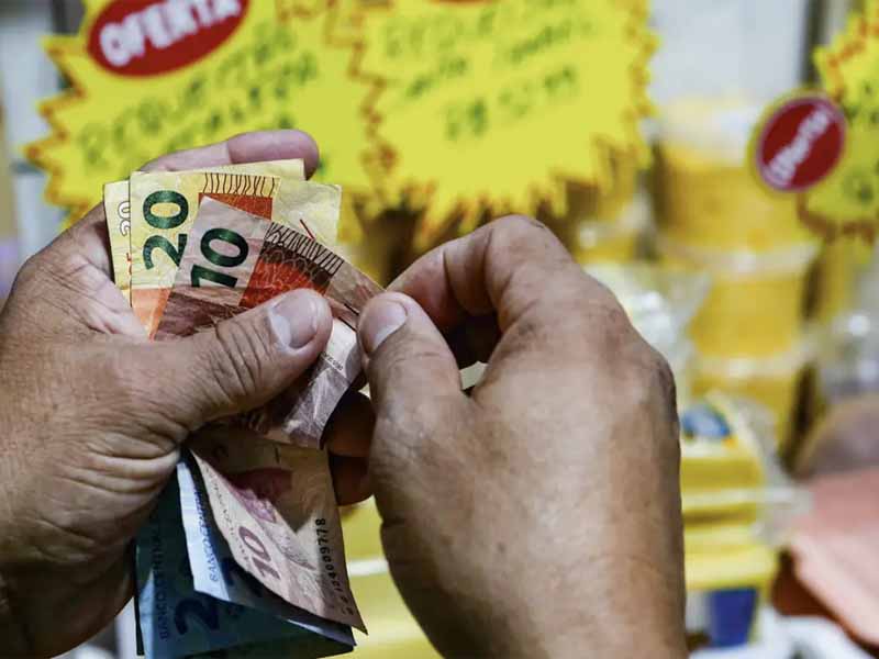 Fazenda reduz projeção do PIB de 2,1% a 1,6% em 2023 e vê inflação a 5,31%