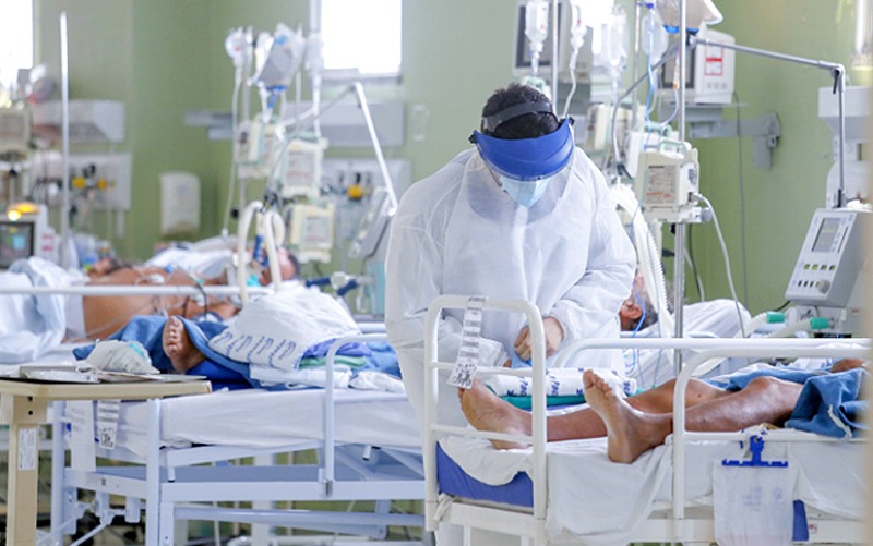 Três anos depois, profissionais de saúde ainda sentem peso da pandemia