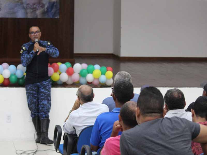 Porteiros de escolas participam de formação sobre procedimentos de segurança, em Juazeiro do Norte