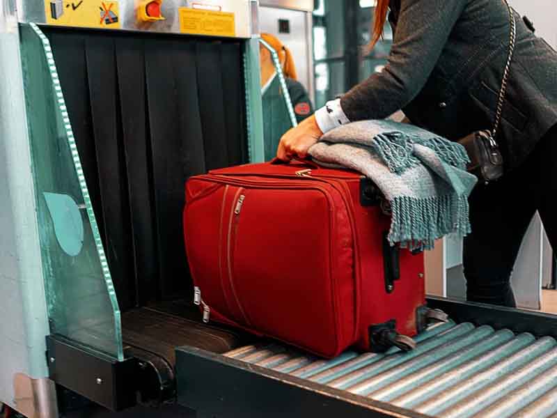 Ministro defende foto de mala no check-in para evitar troca criminosa de bagagem