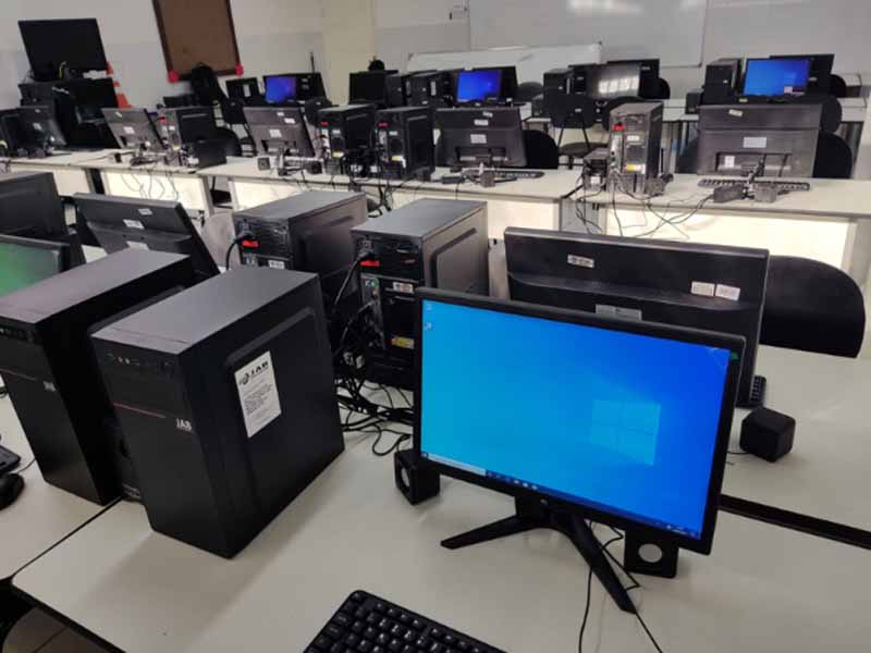 Seduc de Juazeiro do Norte promove revitalização de laboratórios de informática nas escolas