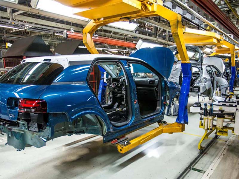 Montadoras querem a volta do carro popular e modelos pelo menos R$ 10 mil mais baratos
