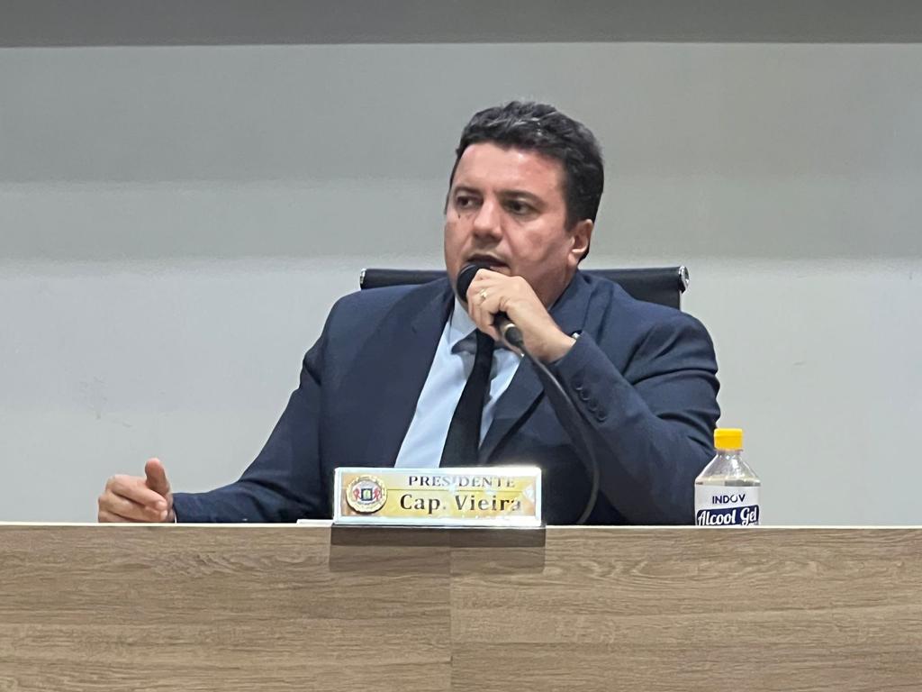 Câmara de Juazeiro do Norte aprova 13 projetos e discute enfrentamento à violência nas escolas
