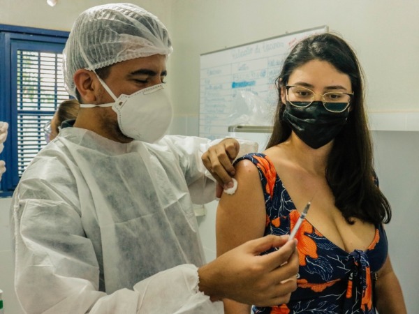 Confira programação da vacinação contra a COVID-19 em Crato