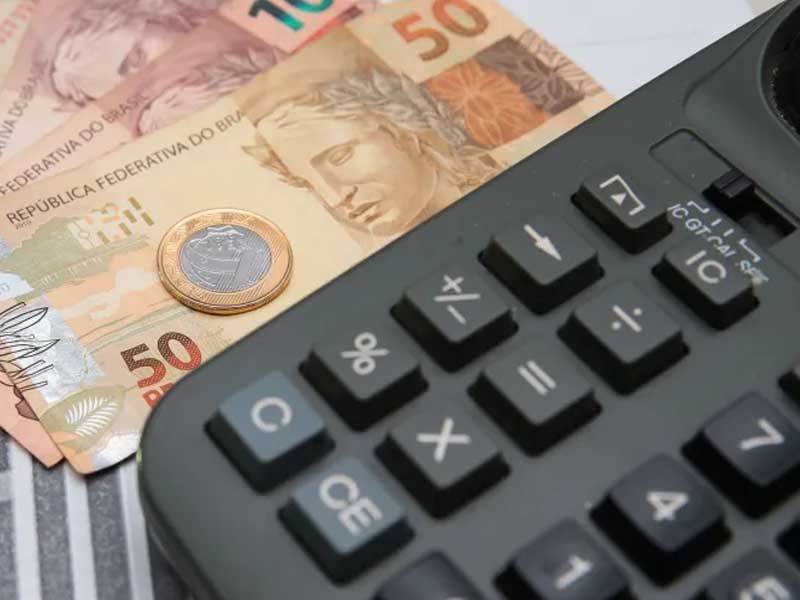 Governo mapeia ações judiciais com potencial para impactar a arrecadação em R$ 892 bilhões