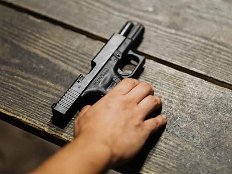 Entidades manifestam preocupação com paradeiro incerto de 6 mil armas