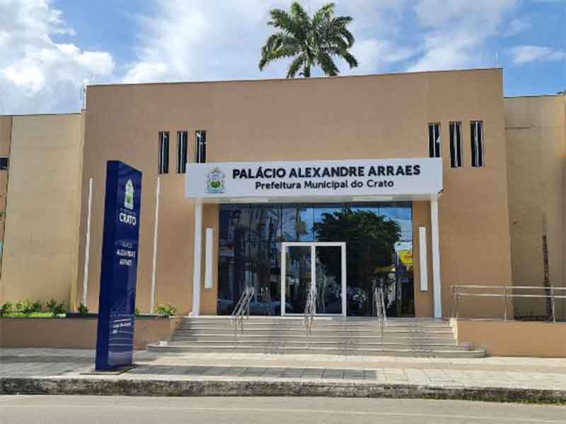 Novos aprovados no concurso da Prefeitura do Crato tomam posse no dia 18 de maio