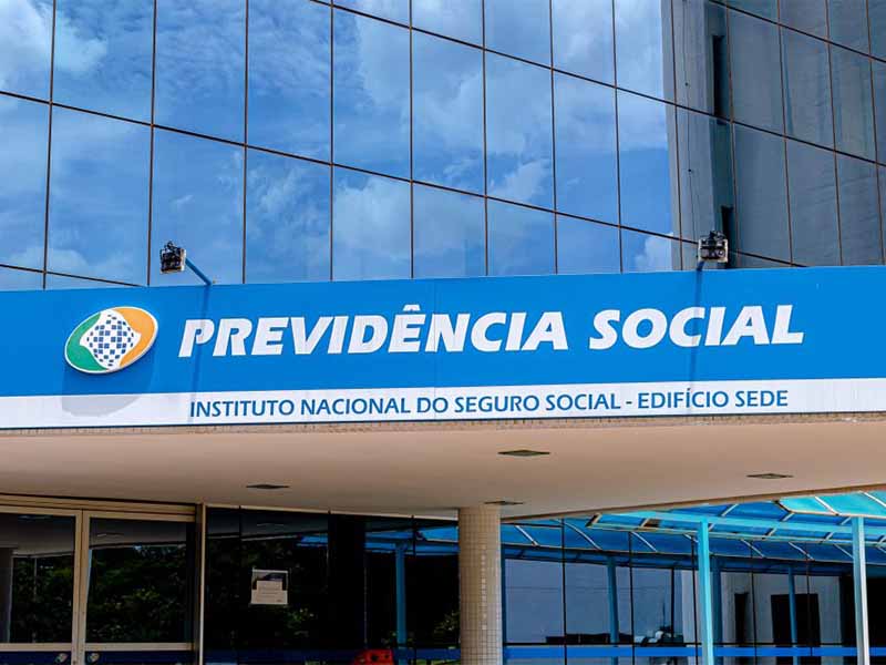 União pede ao STF que reduza impacto de revisão da vida toda no INSS