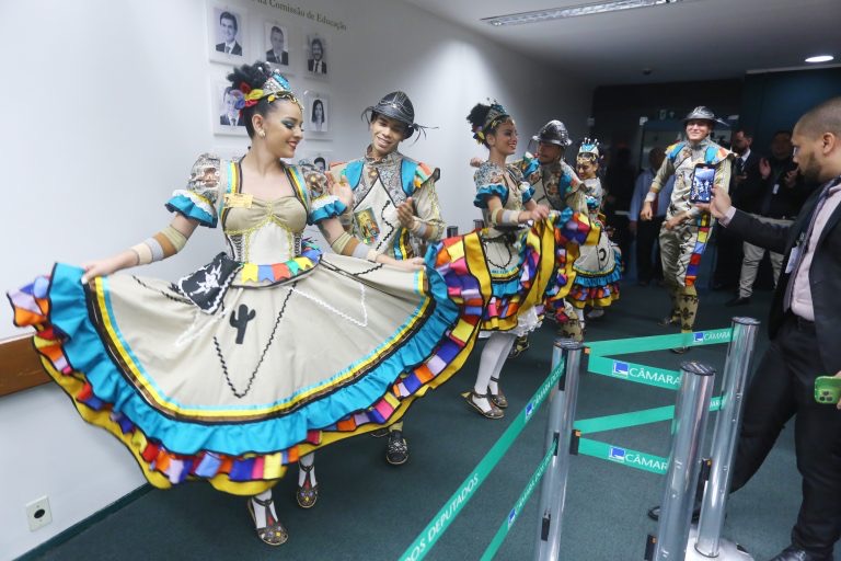 Promotores de festas juninas pedem mais recursos públicos para esses eventos