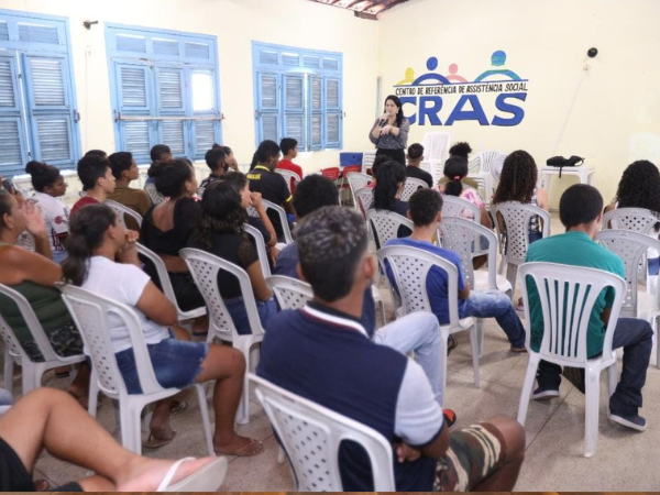 Ação coletiva dos CRAS tem foco na capacitação profissional de jovens