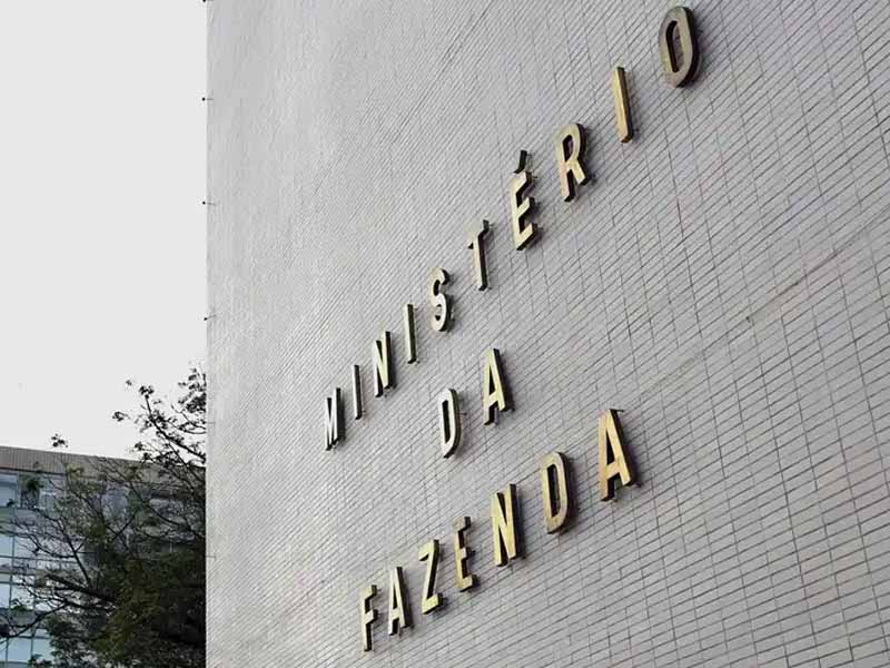 Governo federal paga R$ 1,4 bi em dívidas atrasadas a estados e municípios