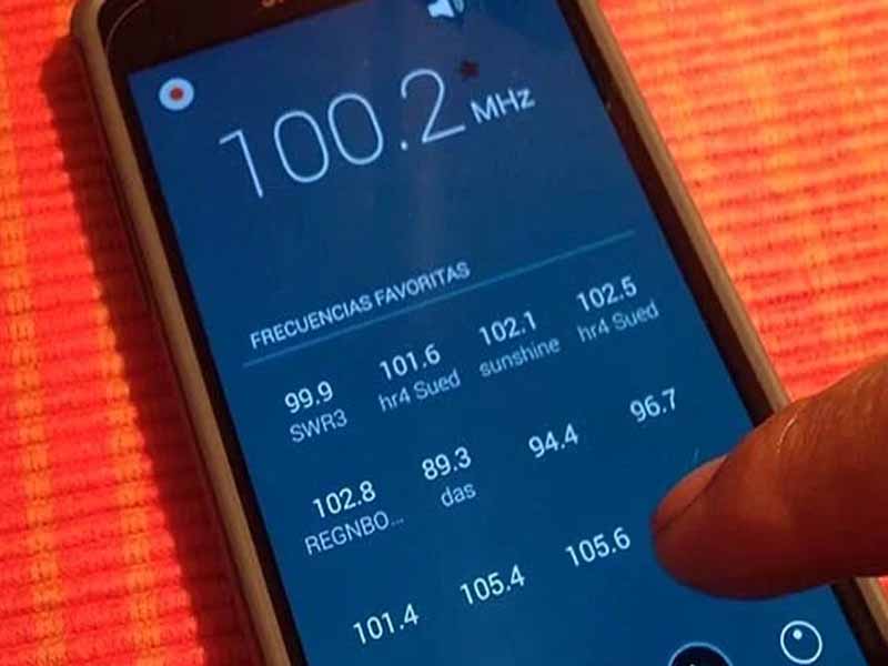Projeto exige que todos os celulares ofereçam o acesso às rádios FM