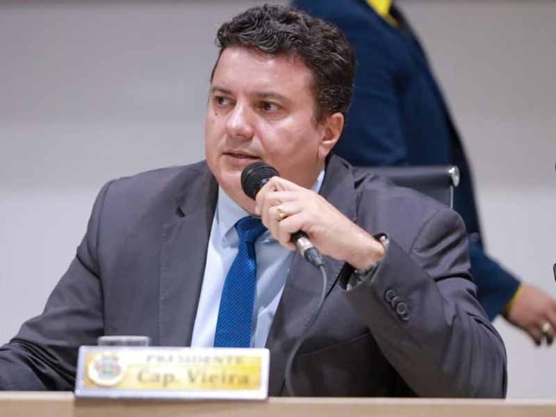 Presidente da Câmara, Capitão Vieira articula políticas públicas para a comunidade surda de Juazeiro do Norte