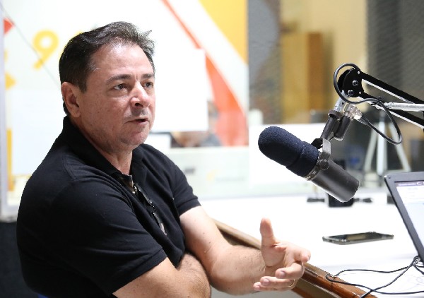 Várzea Alegre: Oposição enfraquecida abre caminho para sucessão tranquila de Zé Helder em 2024