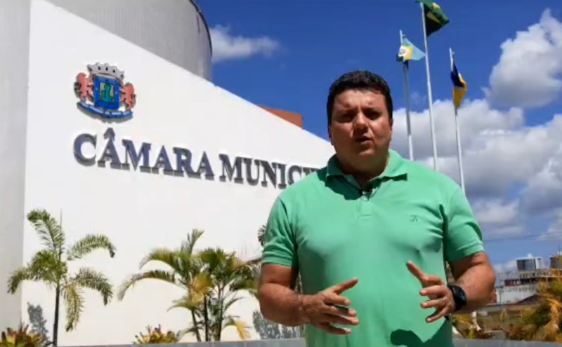 Presidente Capitão Vieira presta homenagem pelos 112 anos de emancipação política de Juazeiro do Norte