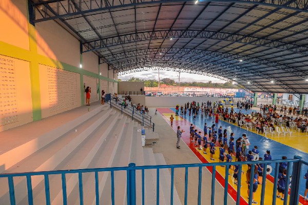 Juazeiro do Norte: quadra esportiva é inaugurada no Bairro Campo Alegre