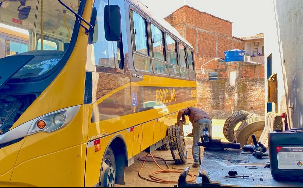 Farias Brito: transporte escolar passa por manutenção preventiva durante período de férias