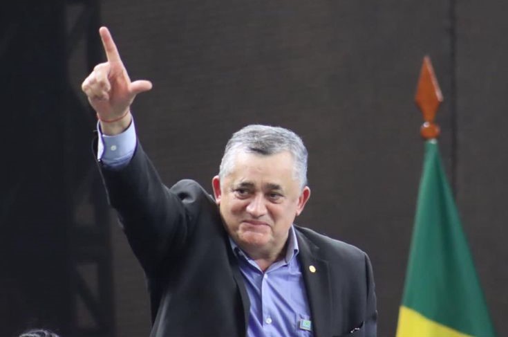 José Guimarães afirma que vai sugerir a Yury do Paredão partido da base aliada de Lula