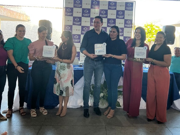 Em Juazeiro do Norte, equipes do CRAS e CREAS são premiadas por média máxima em avaliação federal