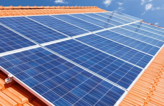 Crato: Prefeitura vai incentivar compra de placas solares por servidores municipais