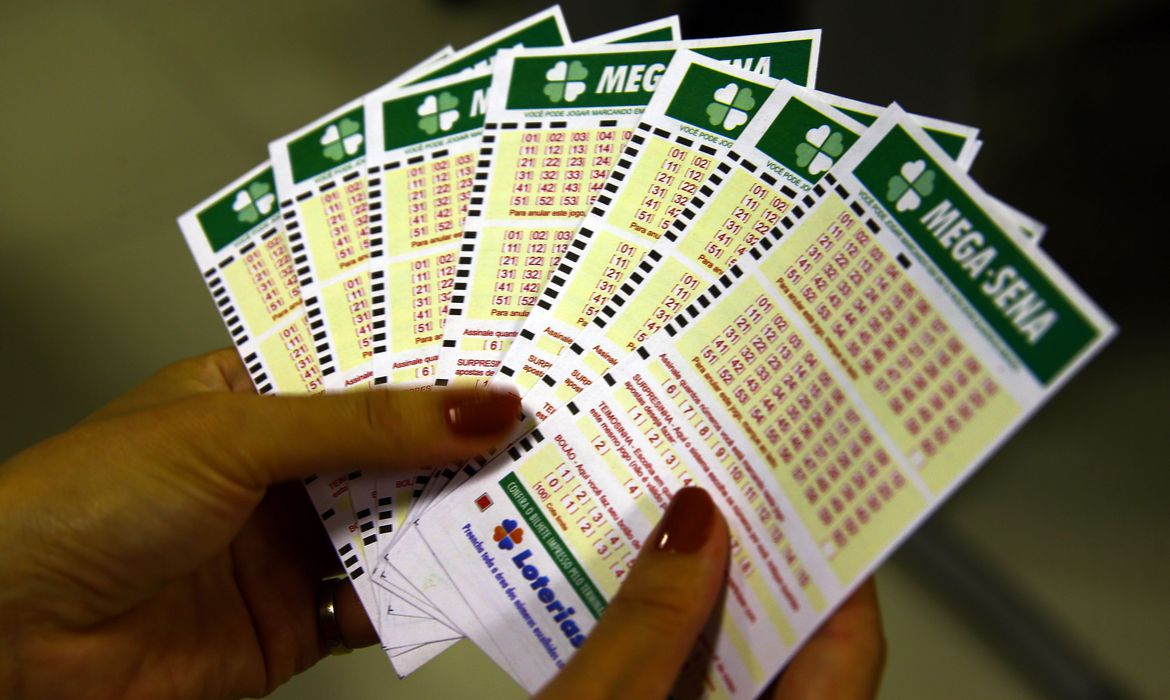 Mega-Sena sorteia nesta quinta-feira prêmio acumulado em R$ 65 milhões