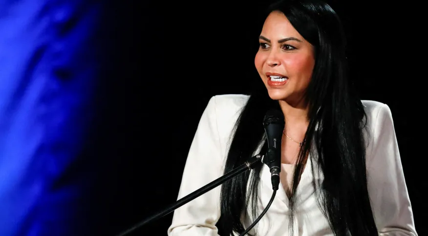 Venezuela abre investigação sobre ameaças de morte contra candidata da oposição
