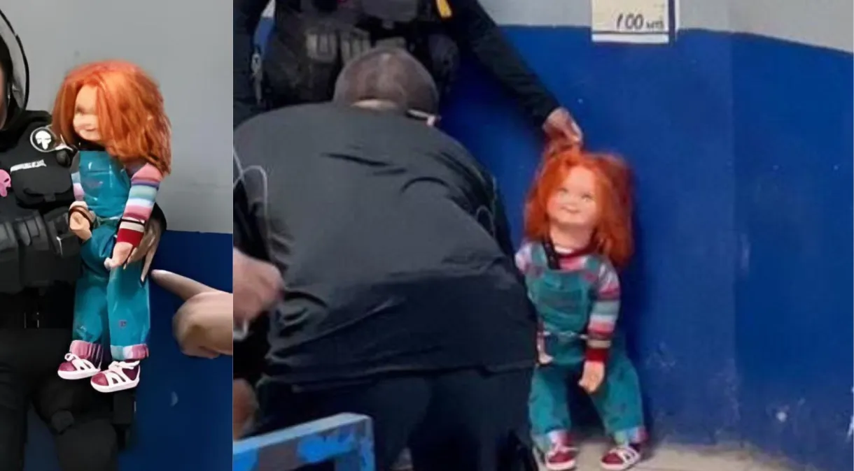 Boneco Chucky é “preso” e algemado no México; imagens viralizam