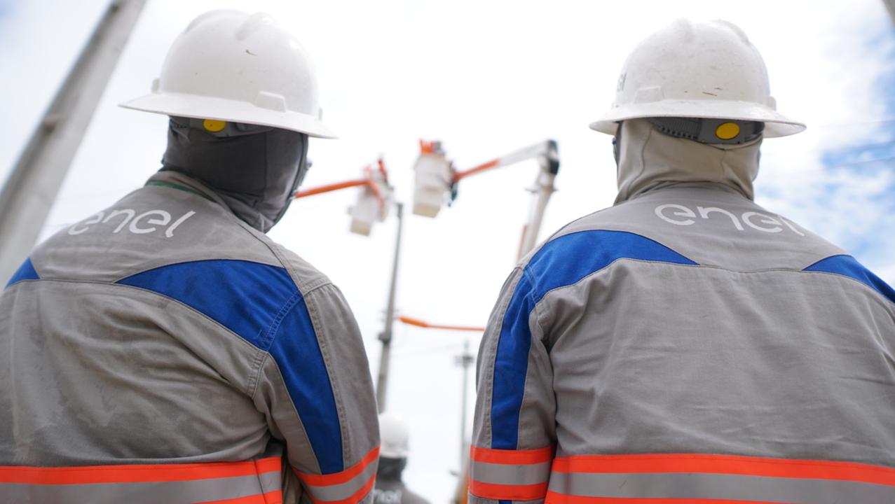 MPCE ajuíza ação para que Município de Juazeiro do Norte e Enel troquem rede de alta tensão danosa à saúde da população