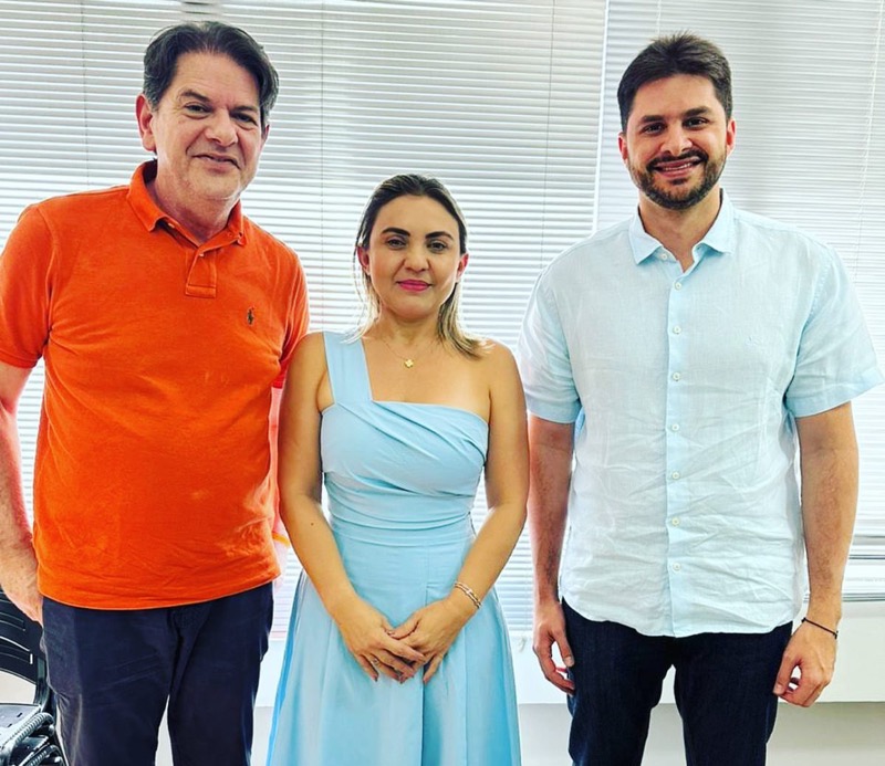 Késia Alcântara se reúne com Cid Gomes e Guilherme Landim para tratar de investimentos e eleições em Altaneira