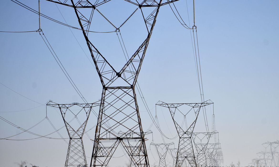 Carga de energia sobe 6,1% em junho no Sistema Interligado Nacional