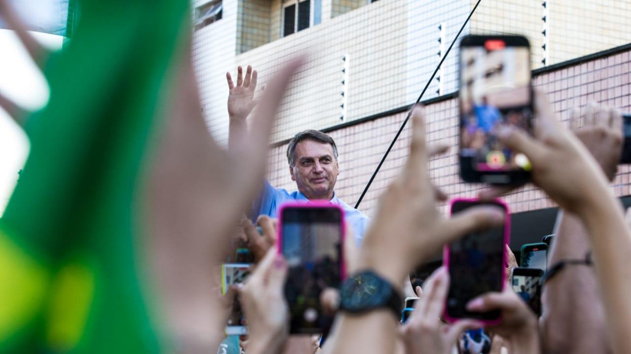 “Se Deus quiser, no futuro, voltaremos”, diz Bolsonaro em Fortaleza
