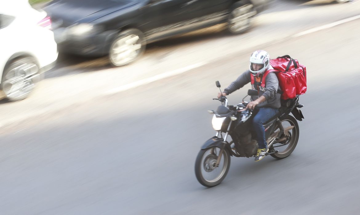 Motoboys pressionam por melhor acordo com empresas de aplicativo