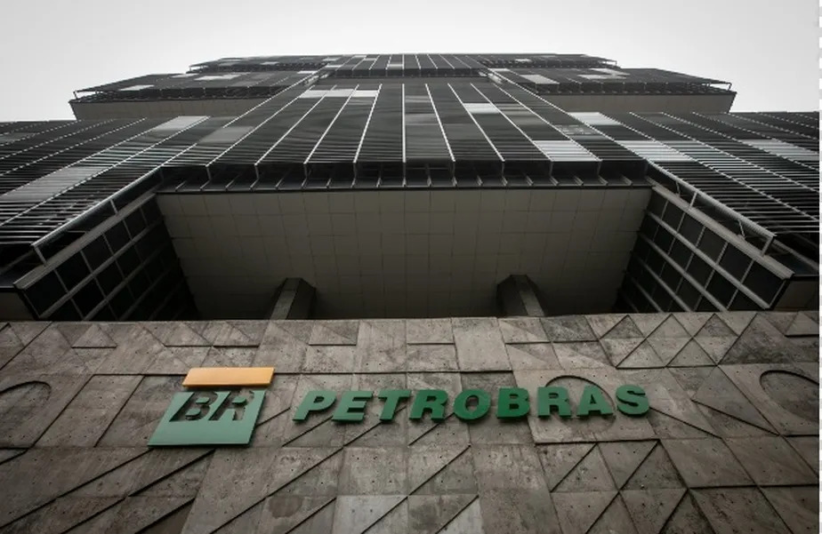 Petrobras realiza concurso de nível técnico com remuneração a partir de R$ 5 mil