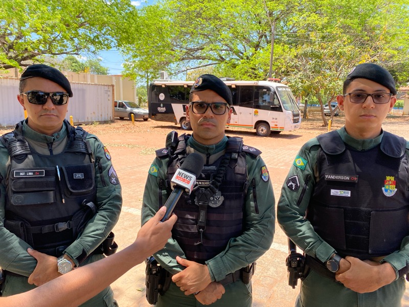 Equipe da Polícia Militar fala sobre resgate de família que ficou presa em incêndio em Juazeiro do Norte