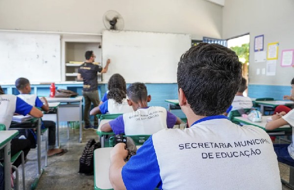 Educação do Crato aplica avaliação do SAEB 2023