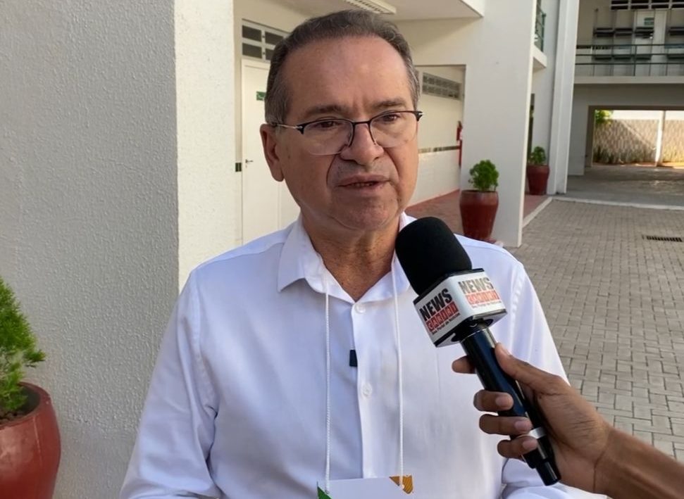 José Ailton Brasil deve se reunir com aliados para discutir definição da pré-candidatura a prefeito do Crato