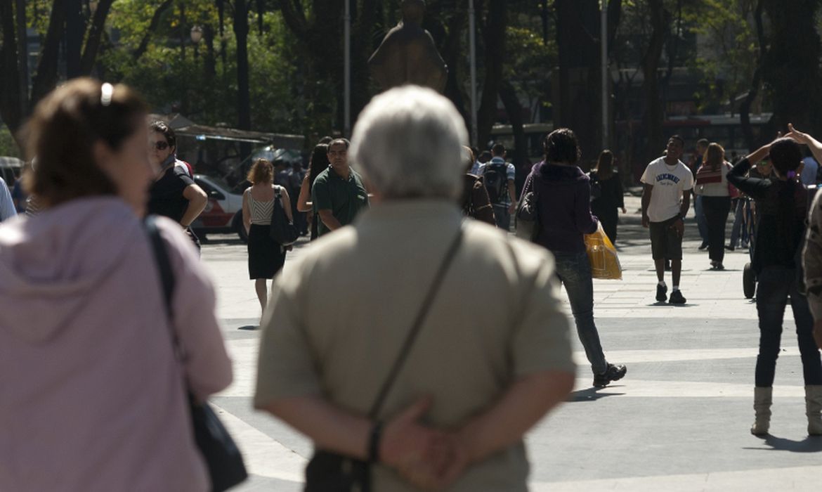RS, RJ e MG são os estados como maior percentual de população idosa Rio Grande do Sul tem maior índice – 14,1%