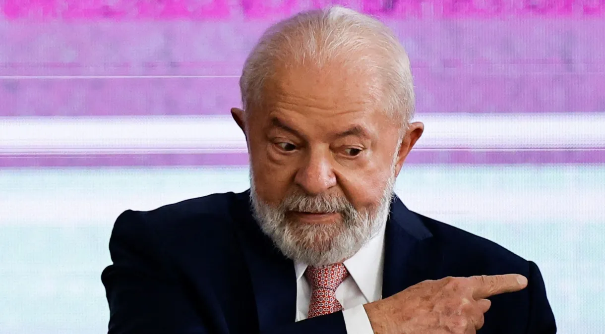 Após ataque em escola em SP, Lula diz que não se pode “normalizar” jovens armados.