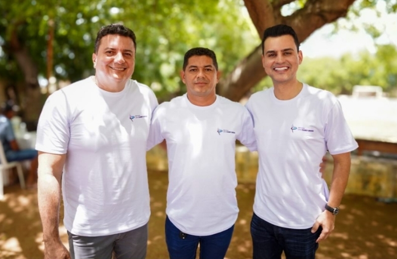 Lideranças prestigiam inauguração do Instituto Yanny Brena no Sítio Gavião em Juazeiro do Norte