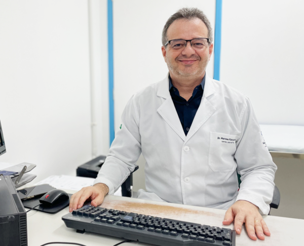 Saúde do homem: urologista do HGF alerta para riscos do câncer de pênis