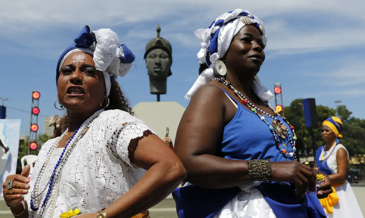 Apenas sete estados posicionam política contra racismo no 1º escalão