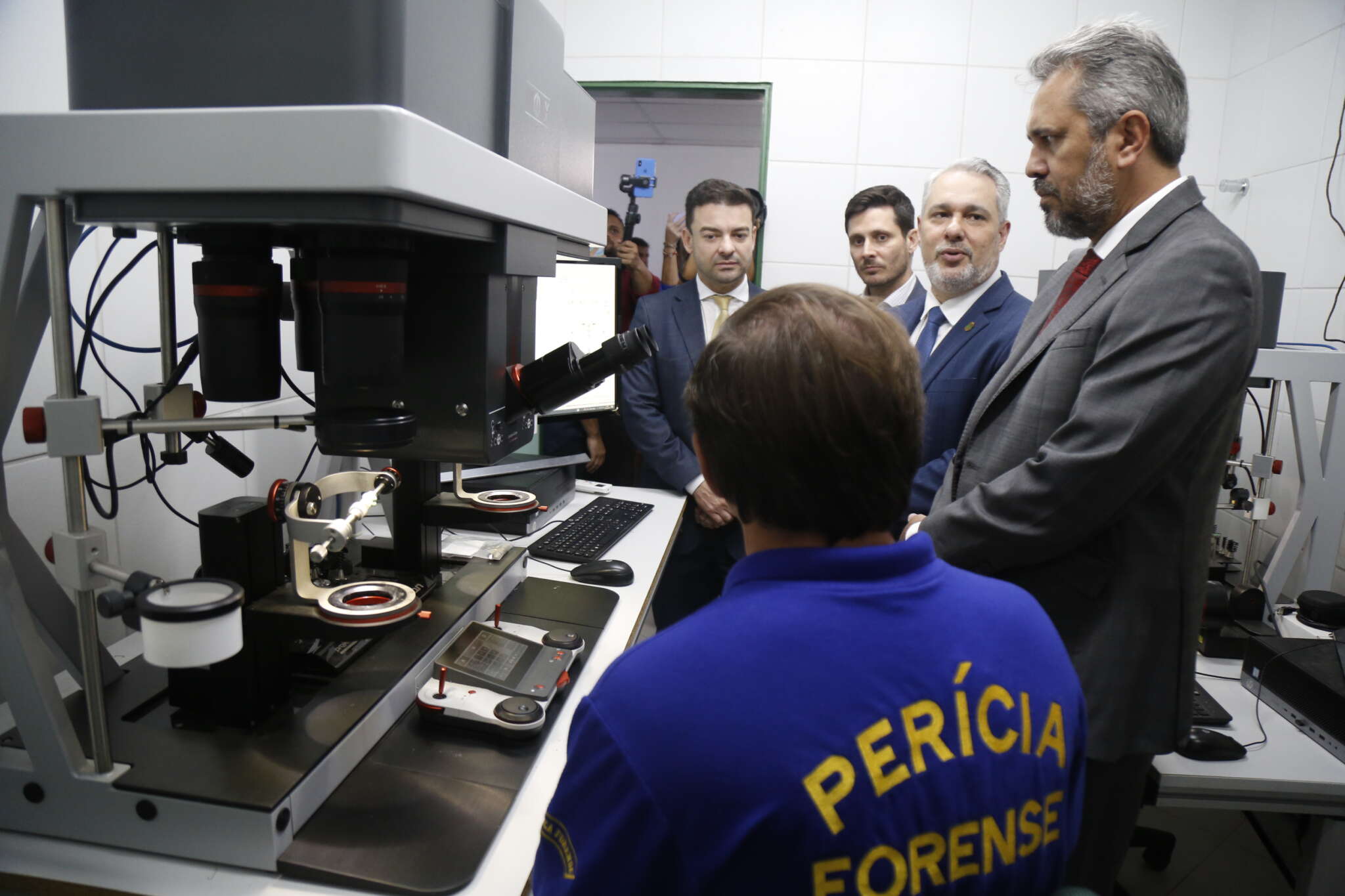 Governo do Estado realiza entrega de novos equipamentos e tecnologias à Perícia Forense do Ceará