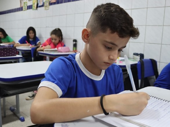 Primeira etapa de matrículas para 2024 na rede municipal de Juazeiro do Norte inicia nesta sexta-feira