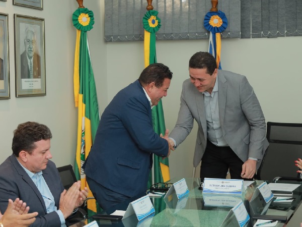 Prefeitura firma parceria por meio de termos cessionários para polo regional do TRE em Juazeiro do Norte