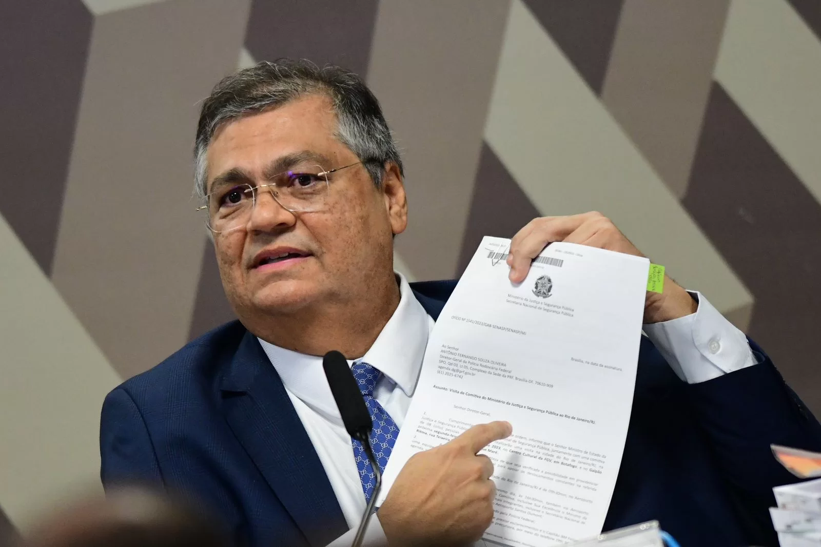 Flávio Dino deve ter 48 votos favoráveis à indicação para o STF